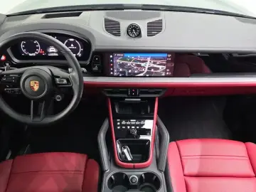 2024 Porsche Cayenne с пробегом 10 927 км