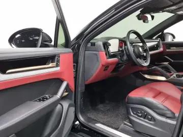 2024 Porsche Cayenne с пробегом 9 083 км