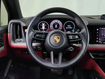 2024 Porsche Cayenne с пробегом 31 027 км