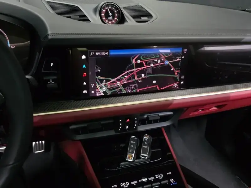 2025 Porsche Cayenne с пробегом 4 531 км