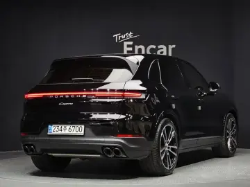 2024 Porsche Cayenne с пробегом 13 858 км