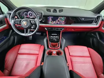 2024 Porsche Cayenne с пробегом 13 858 км