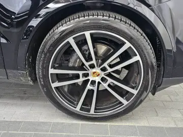 2024 Porsche Cayenne с пробегом 13 858 км