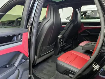 2024 Porsche Cayenne с пробегом 13 858 км