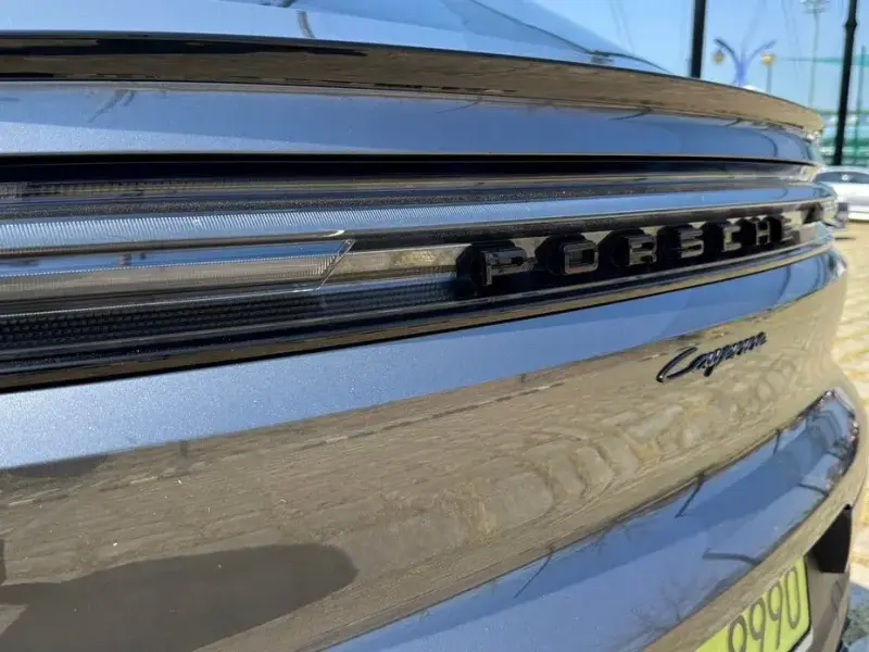 2024 Porsche Cayenne с пробегом 12 500 км
