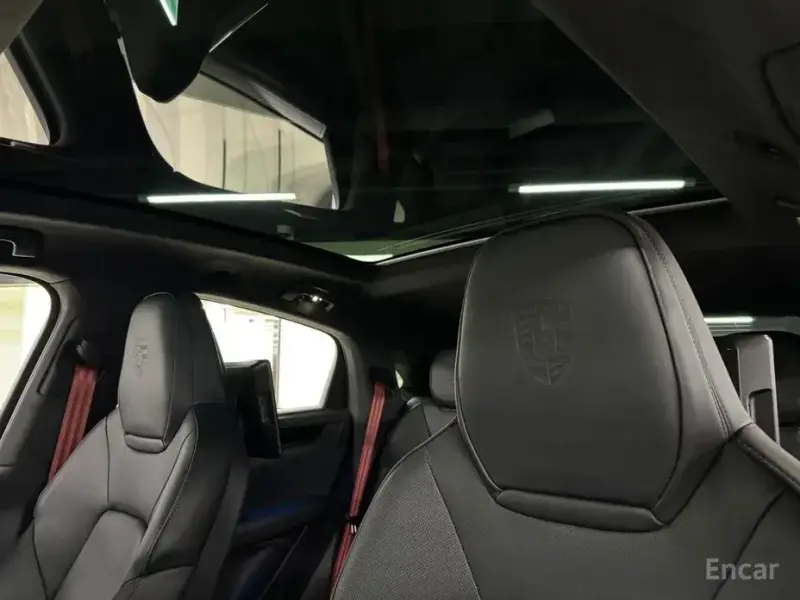 2025 Porsche Cayenne с пробегом 8 200 км