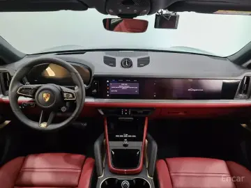 2025 Porsche Cayenne с пробегом 27 330 км