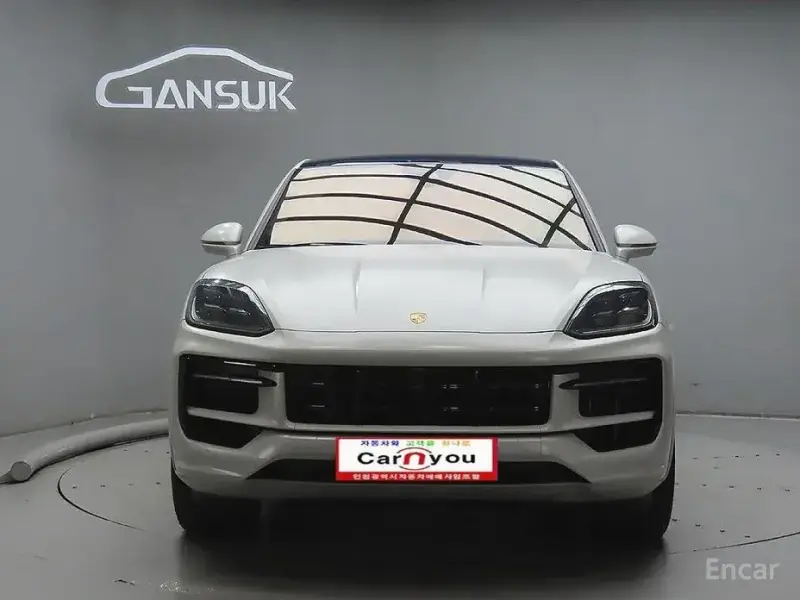 2024 Porsche Cayenne с пробегом 15 410 км