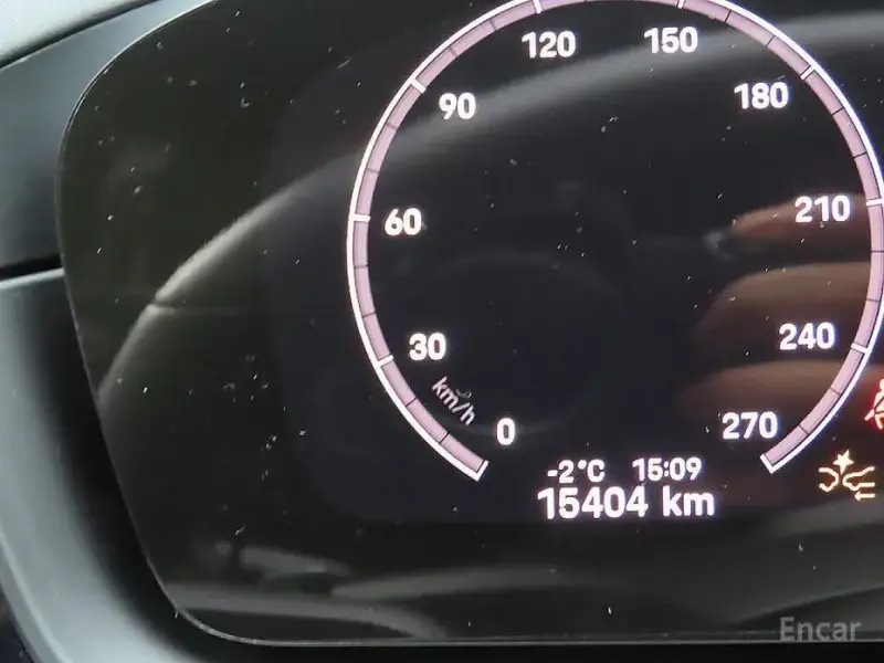 2024 Porsche Cayenne с пробегом 15 410 км