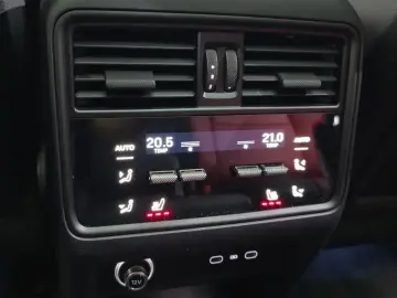 2025 Porsche Cayenne с пробегом 12 505 км