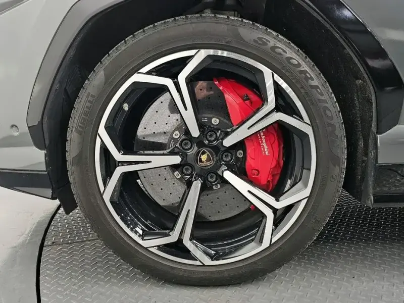 2020 Lamborghini Urus с пробегом 59 361 км