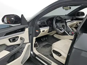 2020 Lamborghini Urus с пробегом 59 361 км