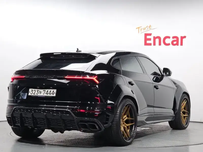 2020 Lamborghini Urus с пробегом 12 958 км