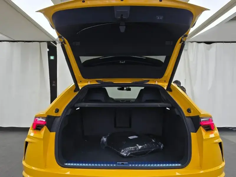 2019 Lamborghini Urus с пробегом 8 335 км