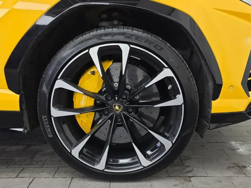 2019 Lamborghini Urus с пробегом 8 335 км