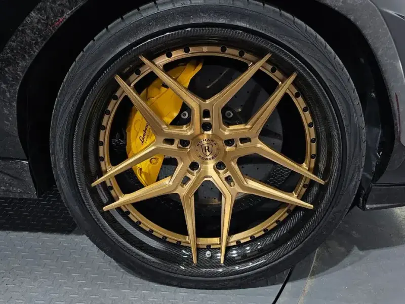 2020 Lamborghini Urus с пробегом 12 958 км