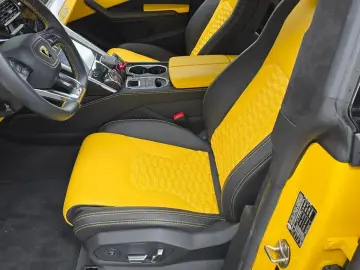 2019 Lamborghini Urus с пробегом 8 335 км