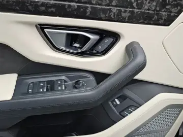 2020 Lamborghini Urus с пробегом 12 958 км