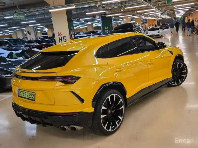 2022 Lamborghini Urus с пробегом 21 132 км