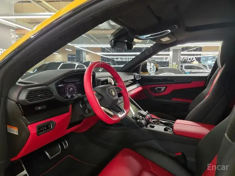 2022 Lamborghini Urus с пробегом 21 132 км