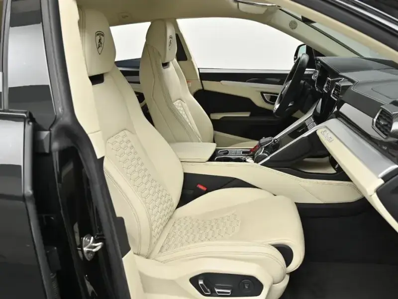2021 Lamborghini Urus с пробегом 56 479 км