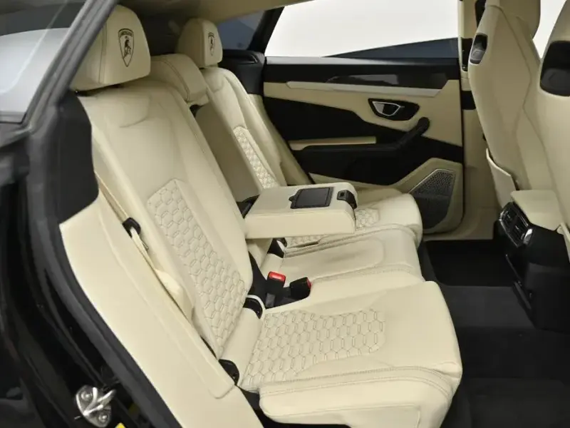 2021 Lamborghini Urus с пробегом 56 479 км