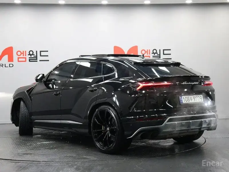 2021 Lamborghini Urus с пробегом 46 369 км