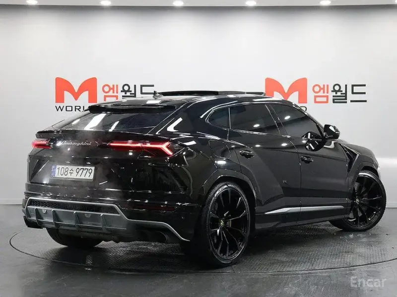 2021 Lamborghini Urus с пробегом 46 369 км