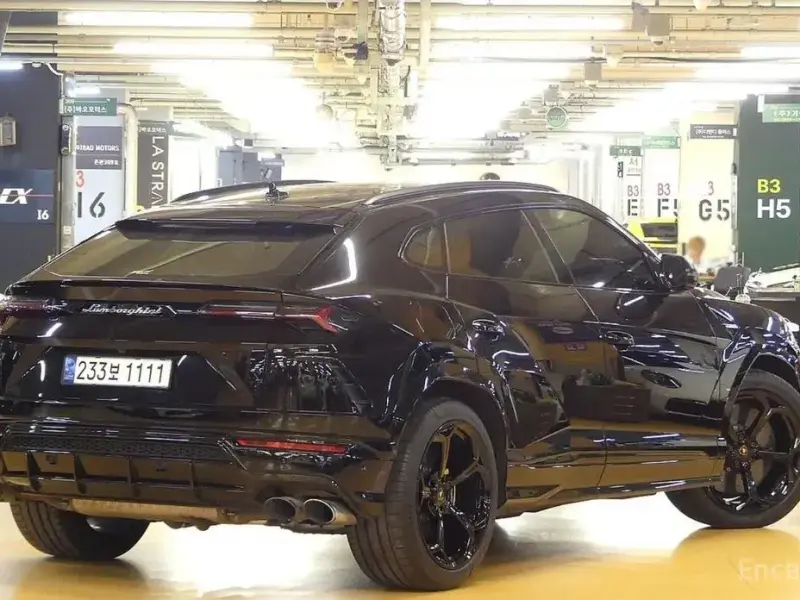 2019 Lamborghini Urus с пробегом 16 000 км