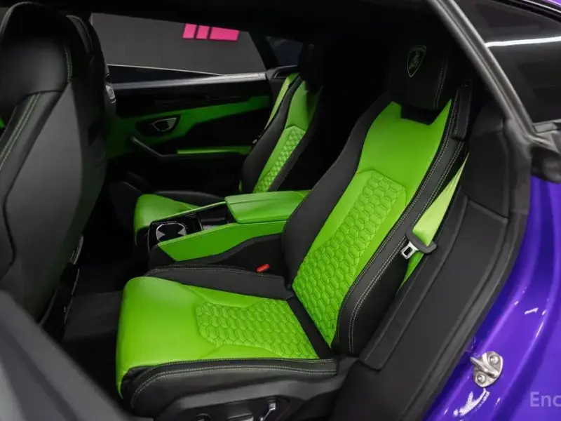 2022 Lamborghini Urus с пробегом 9 500 км