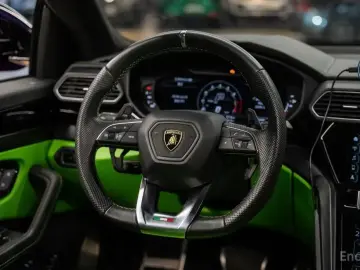 2022 Lamborghini Urus с пробегом 9 500 км