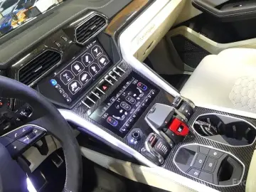 2019 Lamborghini Urus с пробегом 16 000 км