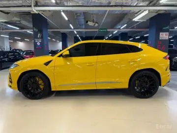 2020 Lamborghini Urus с пробегом 7 000 км