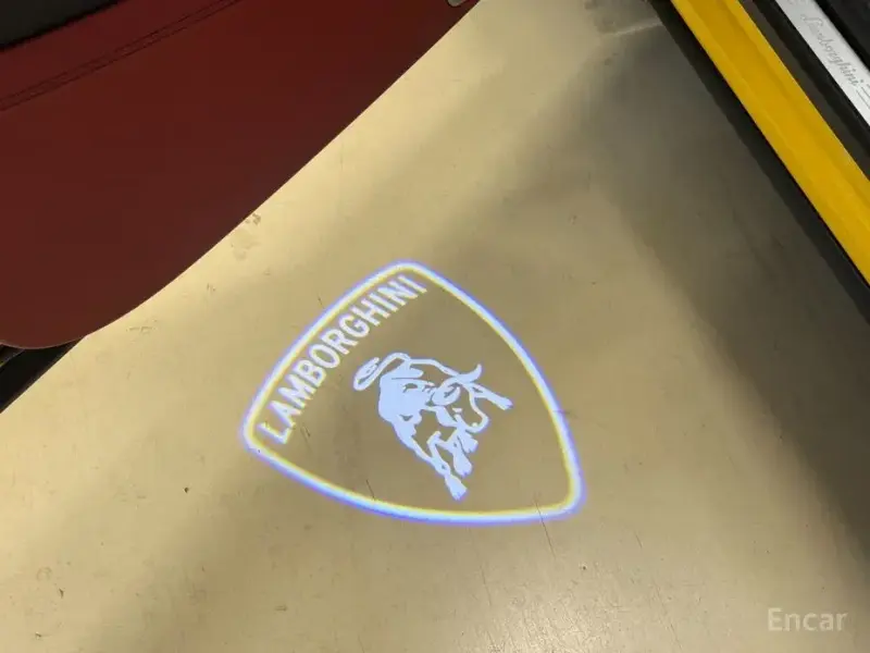 2020 Lamborghini Urus с пробегом 7 000 км