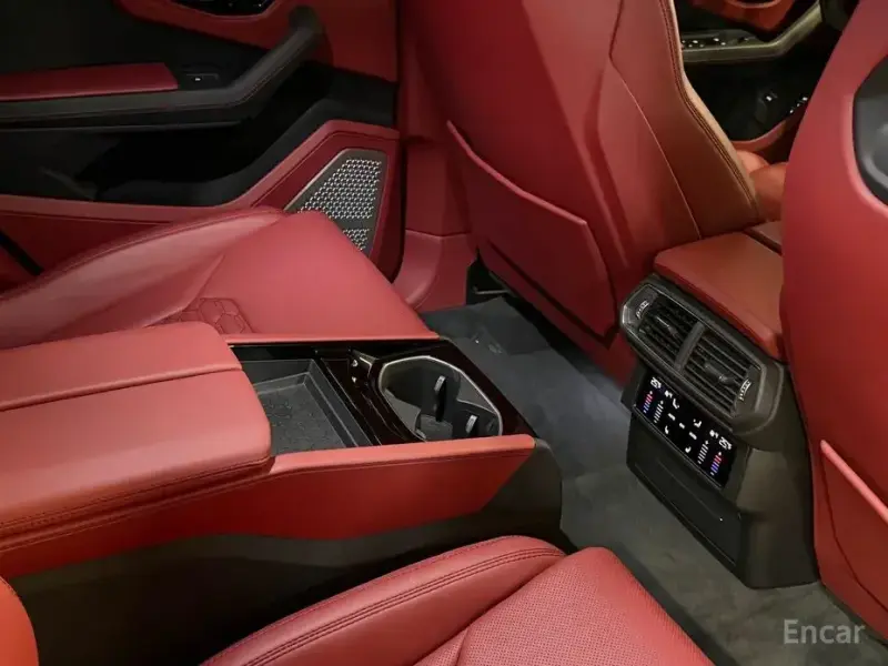 2020 Lamborghini Urus с пробегом 7 000 км