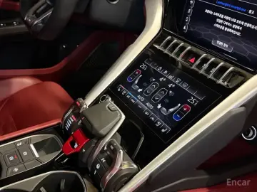 2020 Lamborghini Urus с пробегом 7 000 км