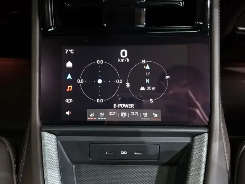 2025 Porsche Panamera с пробегом 5 356 км