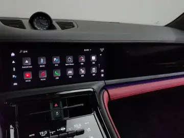 2025 Porsche Panamera с пробегом 19 633 км