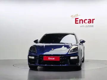 2025 Porsche Panamera с пробегом 1 932 км