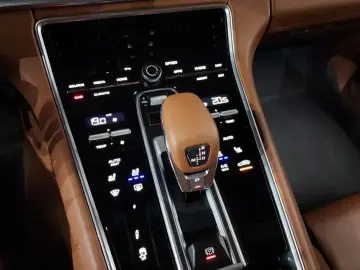 2024 Porsche Panamera с пробегом 33 415 км