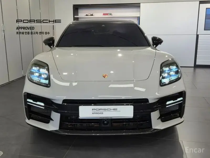 2025 Porsche Panamera с пробегом 7 927 км