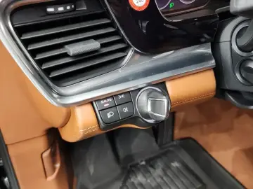 2024 Porsche Panamera с пробегом 33 415 км
