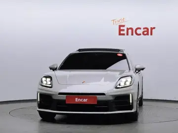 2024 Porsche Panamera с пробегом 2 011 км