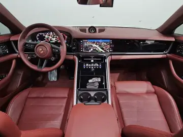2024 Porsche Panamera с пробегом 2 011 км
