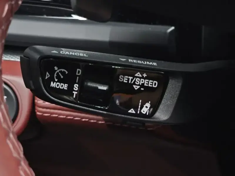 2024 Porsche Panamera с пробегом 2 011 км