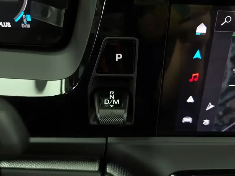 2025 Porsche Panamera с пробегом 12 033 км