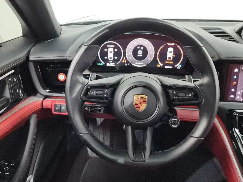 2024 Porsche Panamera с пробегом 23 762 км