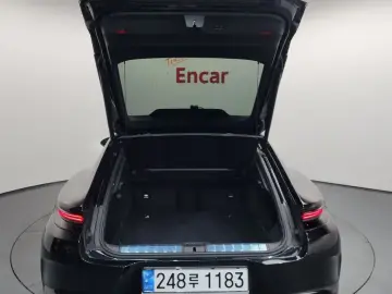 2024 Porsche Panamera с пробегом 23 762 км