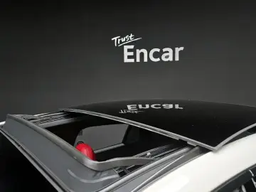 2025 Porsche Panamera с пробегом 12 713 км