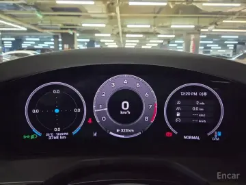 2025 Porsche Panamera с пробегом 3 800 км